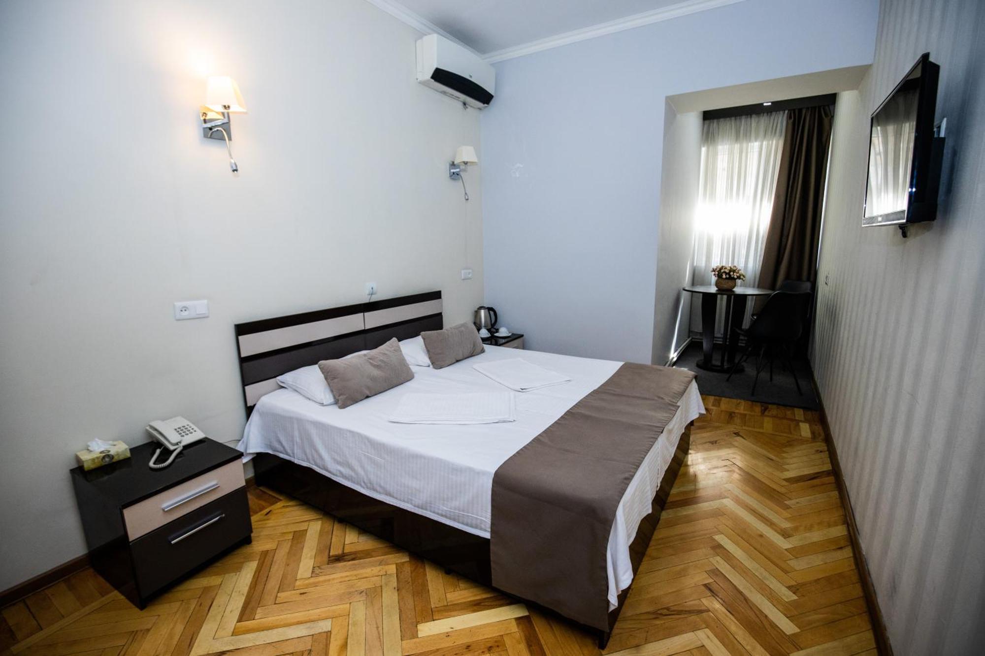 Yereone Hotel Apartment Yerevan Exterior foto