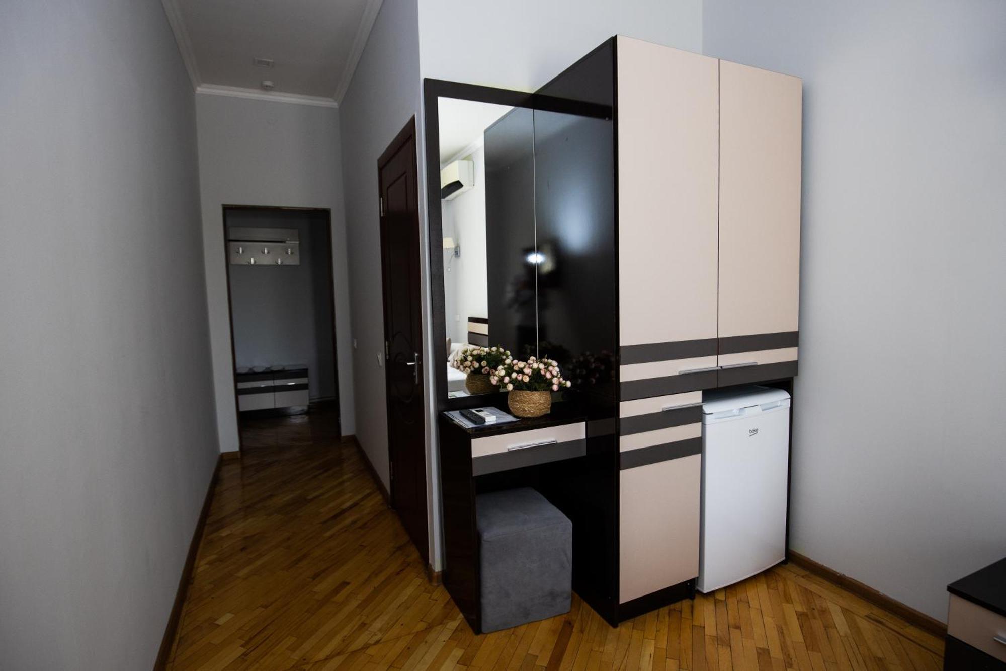 Yereone Hotel Apartment Yerevan Exterior foto